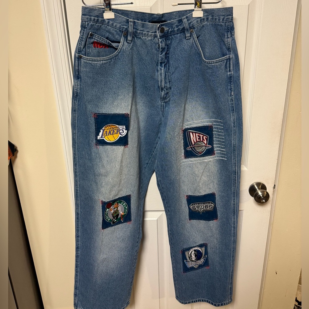 UNK Mens NBA Jeans 36 Blue Denim Straight Baggy Team Patches Y2K Vintage Lakers